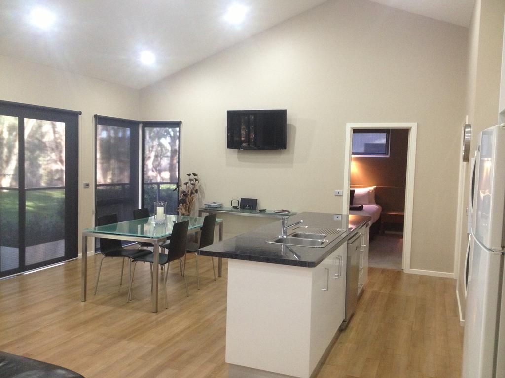 Riverspa Apartments Moama Luaran gambar